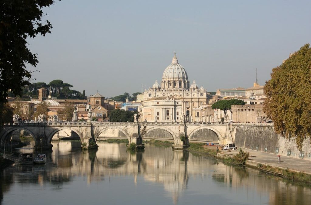 Daily Rome-8 hours Rome HighLights with Vatican Driving Tour on your own